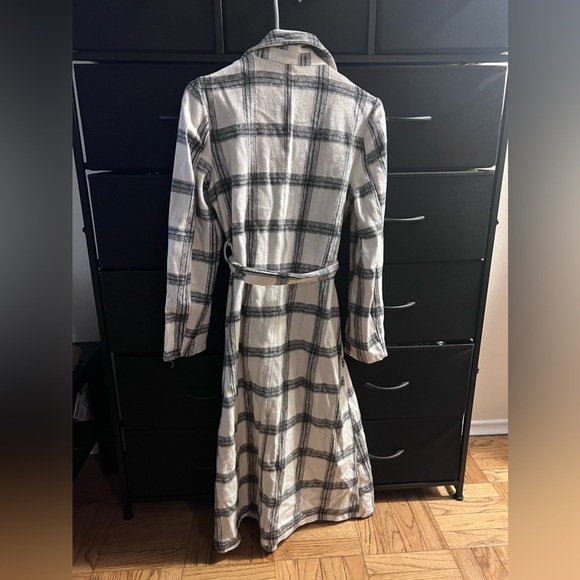 Brand new plaid print belted jacket coat - Picture 3 of 3